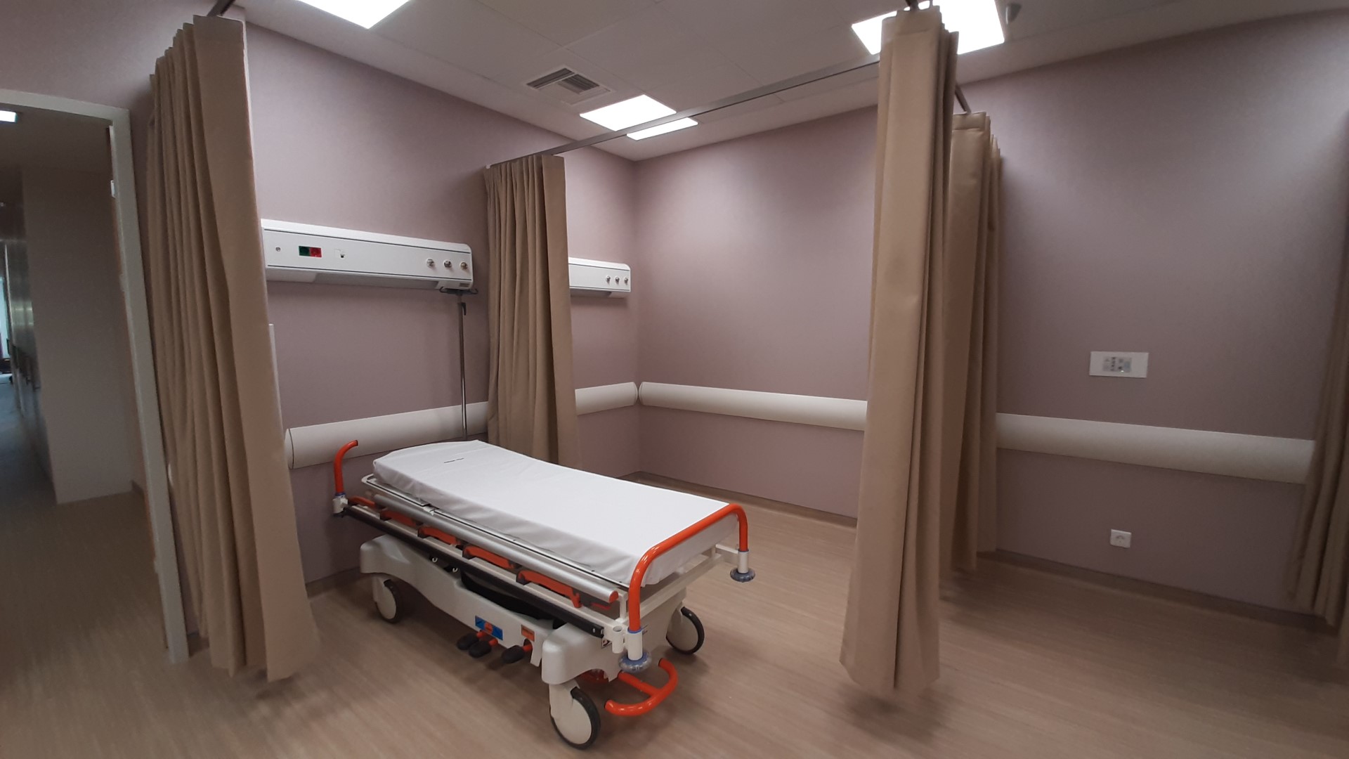 ΝΟΣΟΚΟΜΕΙΑΚΟ ΦΟΡΕΙΟ ΑΣΘΕΝΩΝ AD-227/H5-100 - Image 4